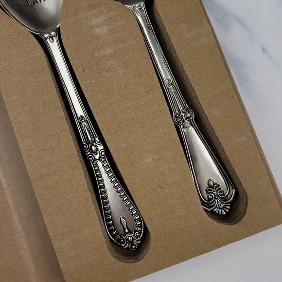 Mudpie Circa Boxed Serving Set 46300102 - Picture 3 of 14